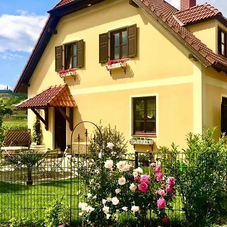 Weinblick Guest house 3*