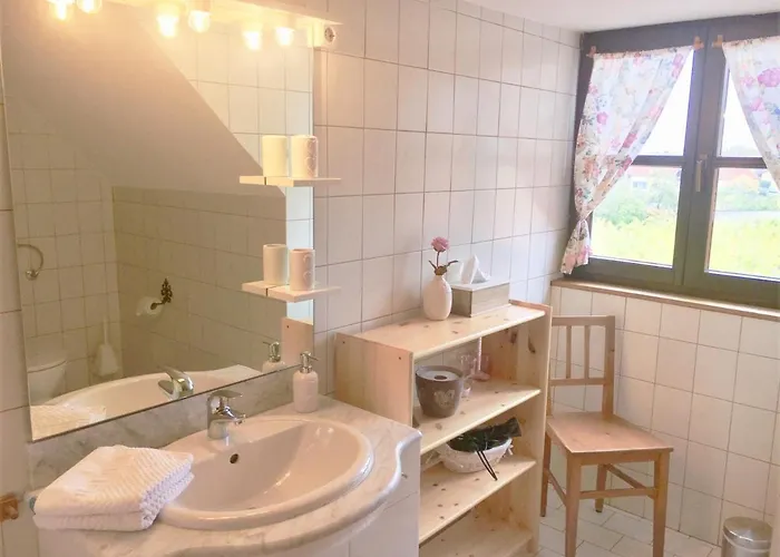 Weinblick بيت ضيافة